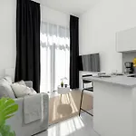 Apartment Nowoczesne Typu Z Parkingiem By Renters Szczecin