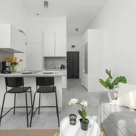 Nowoczesne Typu Z Parkingiem By Renters * 슈체친