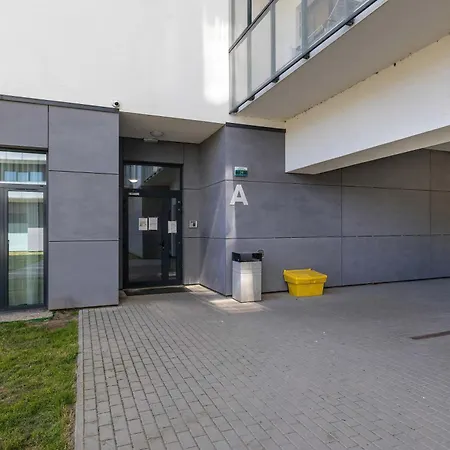 Nowoczesne Typu Z Parkingiem By Renters * شتشيتسين